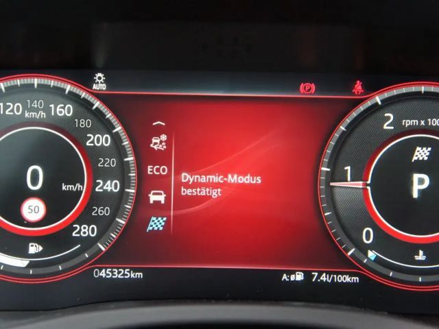 Jaguar XE AWD R-Dynamic SE