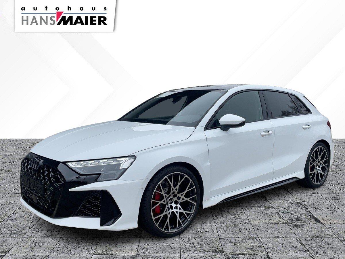 Audi RS3 Quattro S-Tronic Sedan Sportback
