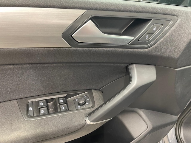 Volkswagen Touran 1.5 TSI