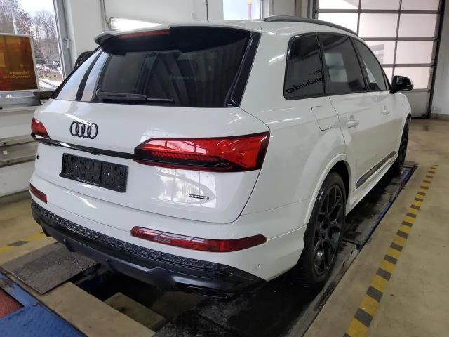 Audi Q7 3.0 TFSI Quattro S-Line