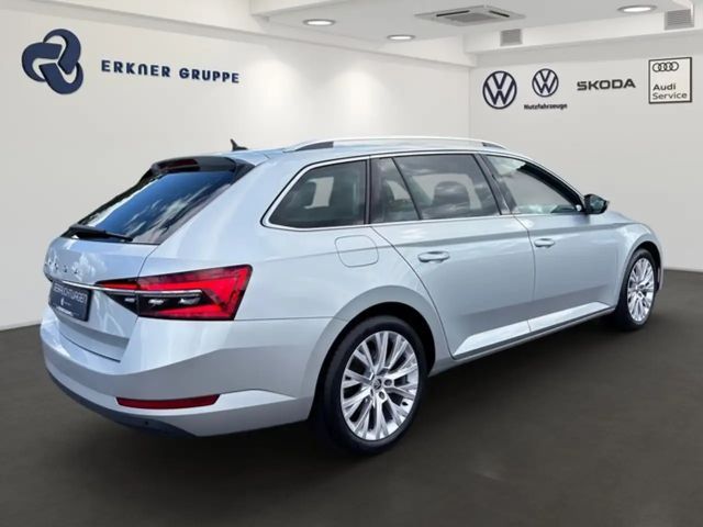 Skoda Superb 2.0 TDI Combi Style Style