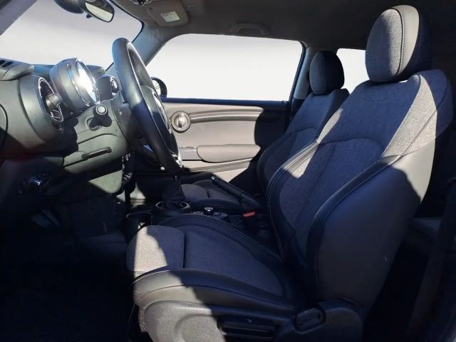 MINI Cooper Klimaaut. Sportsitze PDC Sitzhzg. Vorn LE