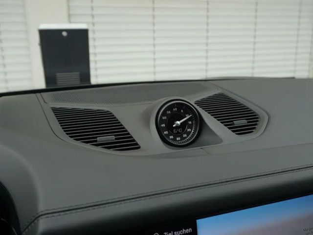 Porsche Cayenne Coupé E-Hybrid S