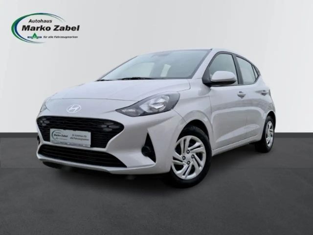 Hyundai i10 1.0