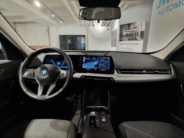 BMW iX1 xDrive30