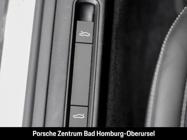 Porsche 992 Cabrio Carrera S