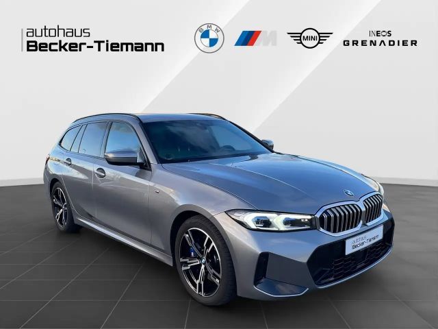 BMW 330 330i M-Sport Touring xDrive