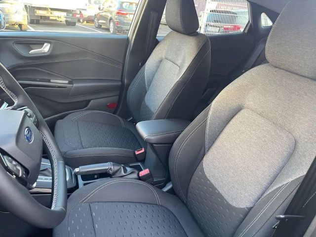 Ford Puma EcoBoost Titanium