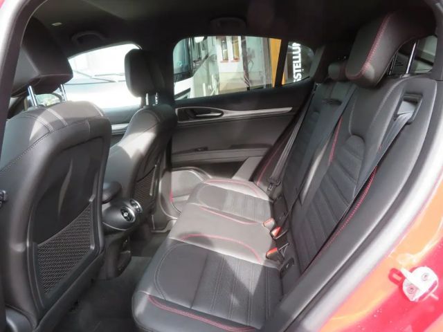 Alfa Romeo Stelvio Q4