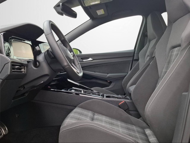 Volkswagen Golf 2.0 TDI DSG GTD IQ.Drive