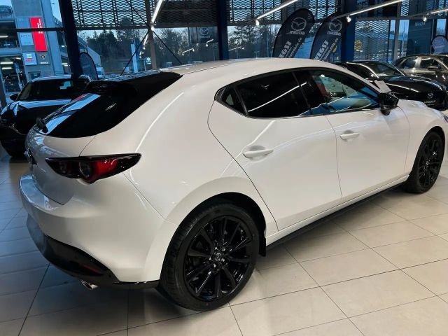 Mazda 3 2.5L Homura SkyActiv e-Skyactiv