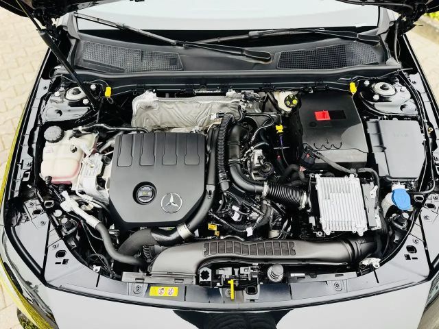 Mercedes-Benz A 180 Progressive