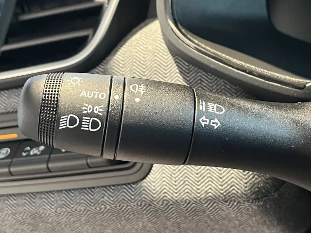 Renault Clio E-Tech Hybrid Techno