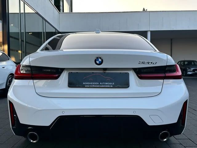 BMW 320 320d M-Sport Sedan