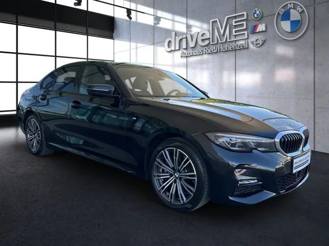 BMW 330 330e Sedan xDrive
