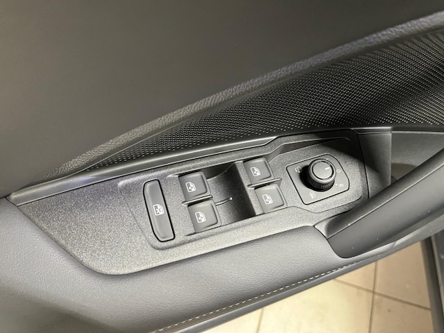 Volkswagen Tiguan 1.5 eTSI DSG