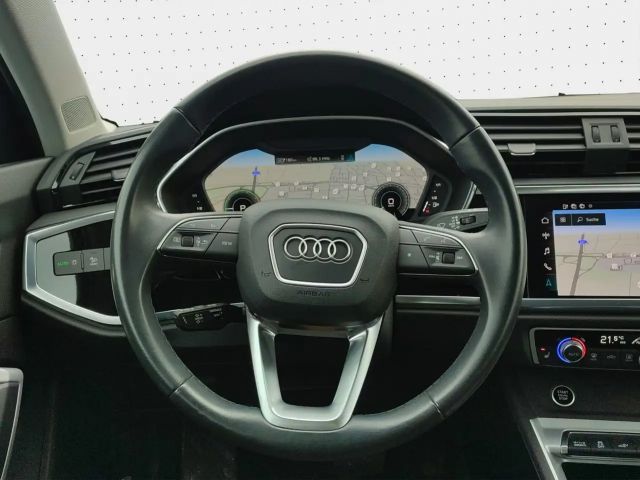 Audi Q3 S-Line