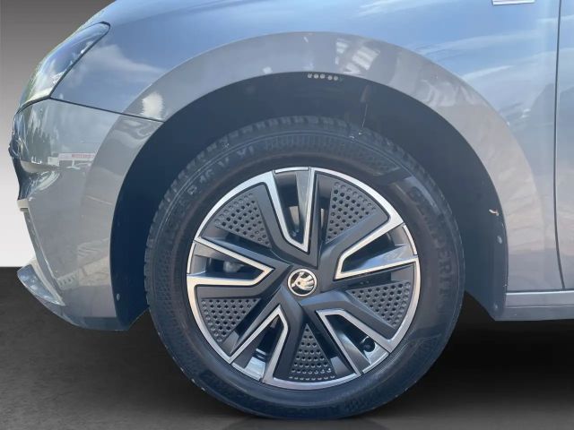 Skoda Fabia 1.0 TSI Tour