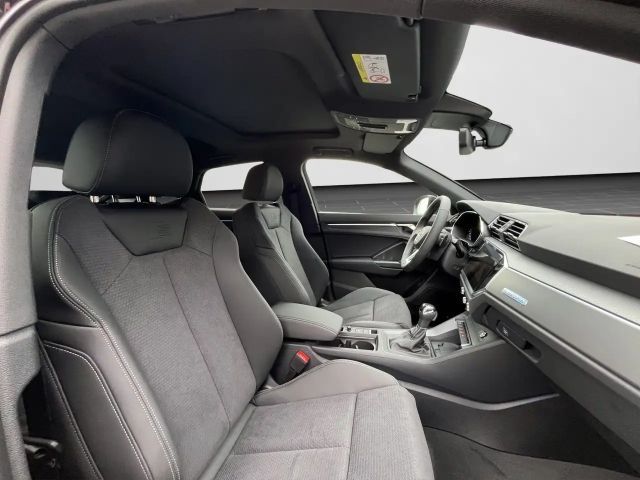 Audi Q3 45 TFSI S-Line