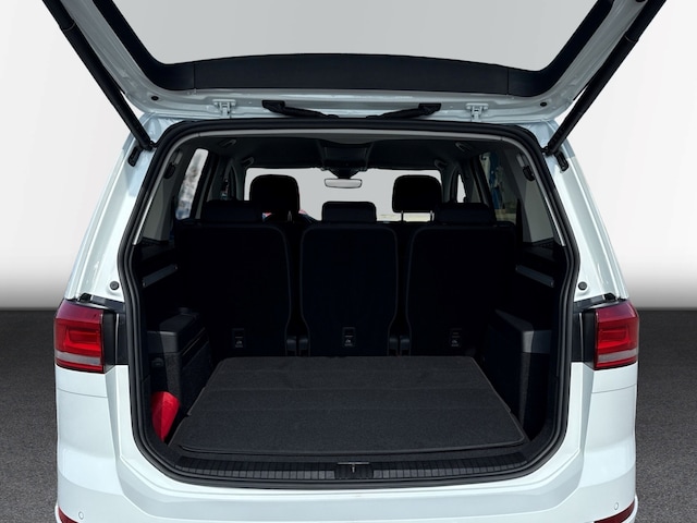 Volkswagen Touran 1.5 TSI Highline R-Line