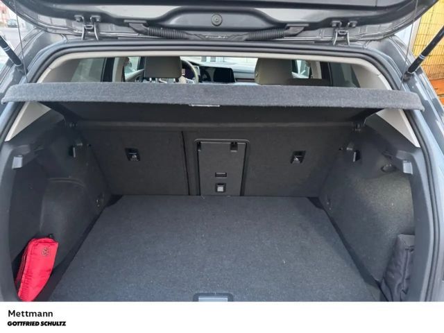 Volkswagen Golf 1.5 TSI