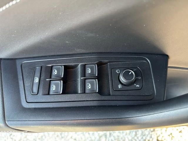 Volkswagen T-Roc GOAL TSI CarPlay/Virt/ACC/LED/Navi/PDC