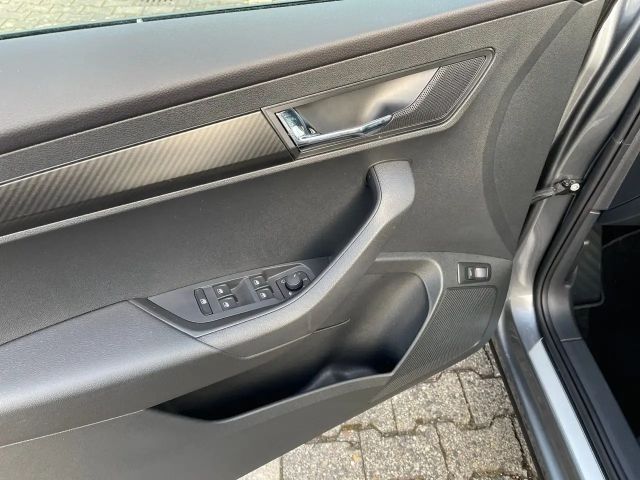 Skoda Karoq 2.0 TSI Sportline
