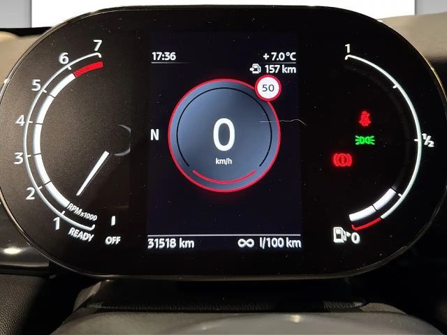 MINI Cooper F55 DAB LED RFK Navi Komfortzg. ACC Shz