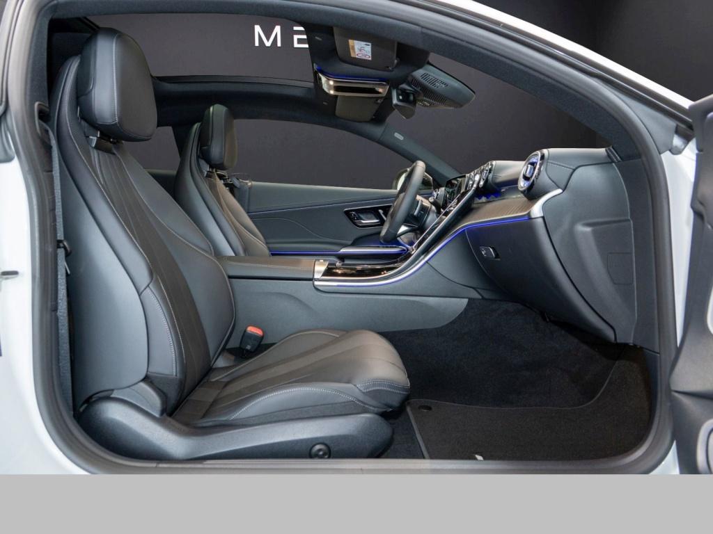 Mercedes-Benz CLE 300 e mit EQ Hybrid Technologie 360 ACC AUT