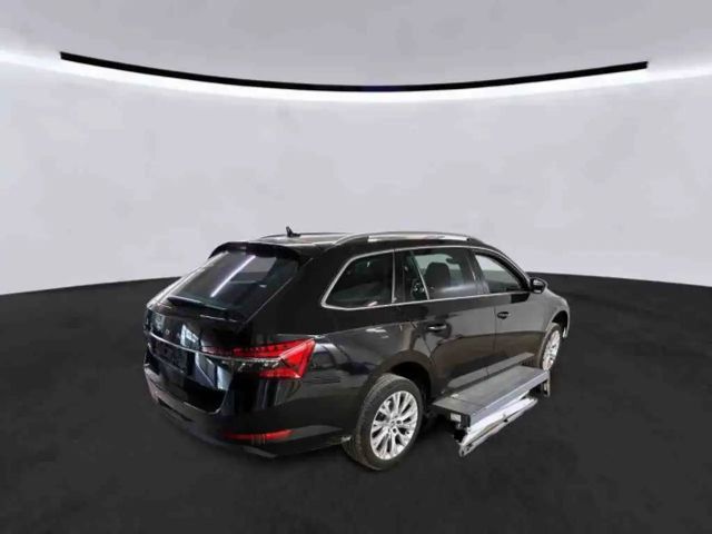 Skoda Superb 2.0 TDI Combi Style Style