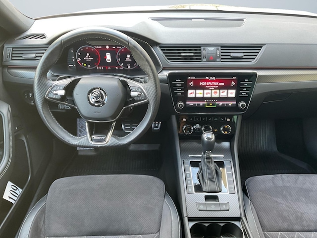 Skoda Superb 2.0 TDI Combi Sportline