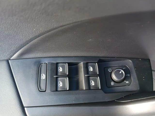 Volkswagen T-Cross 1.0 TSI R-Line