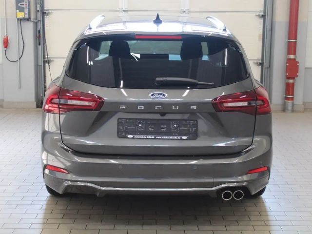 Ford Focus ST Line Wagon