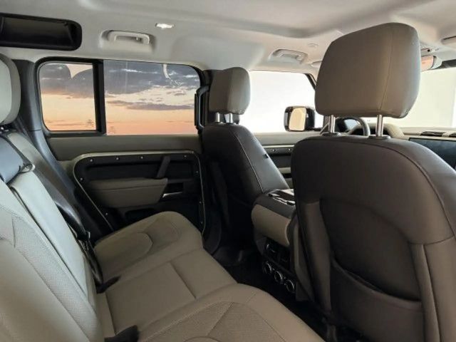 Land Rover Defender 110 D200 S