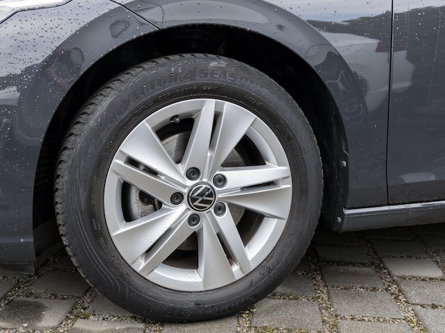 Volkswagen Golf 1.0 TSI