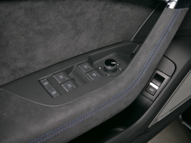 Audi A6 e-tron Avant Performance Quattro