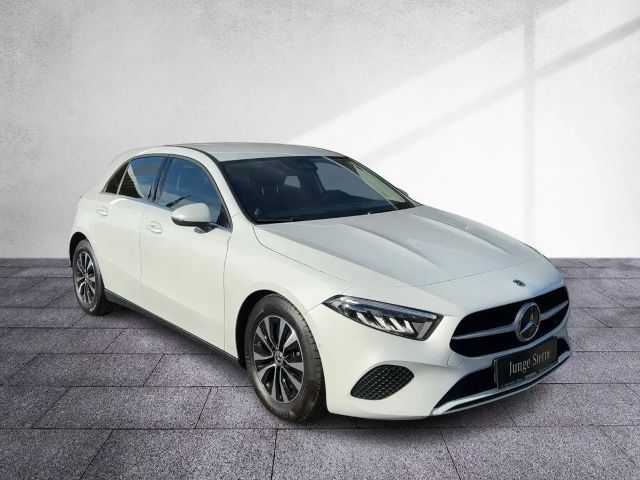 Mercedes-Benz A 180 A 180 d Hatchback