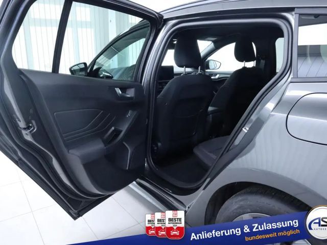 Ford Focus ST Line Wagon