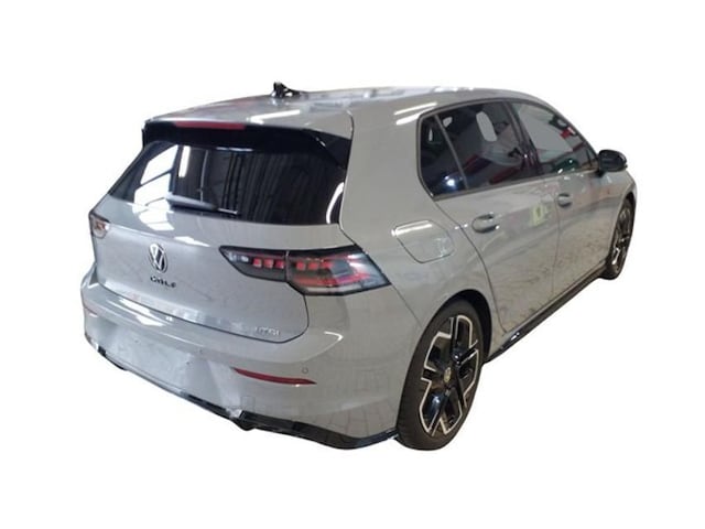 Volkswagen Golf 1.5 eTSI DSG Golf VIII R-Line