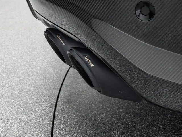 Lamborghini Urus Performante