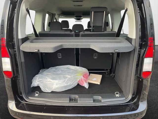 Volkswagen Caddy 1.5 TSI DSG Family Maxi