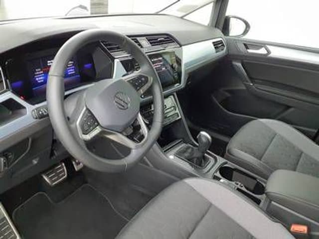 Volkswagen Touran DSG IQ.Drive
