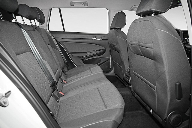 Volkswagen Golf Life Variant