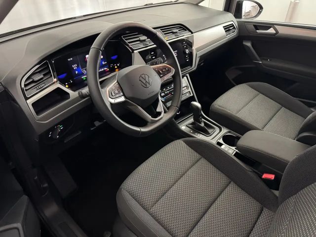 Volkswagen Touran DSG Life