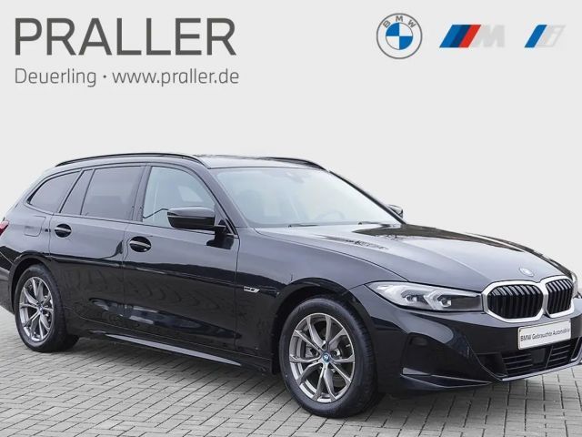 BMW 330 330e Touring