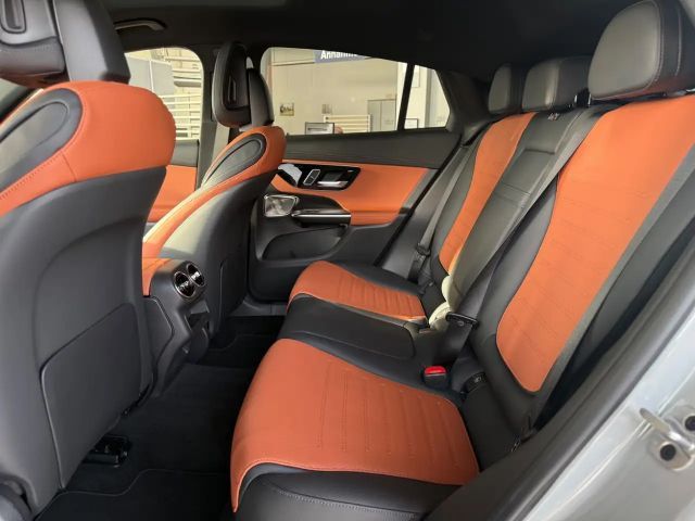 Mercedes-Benz GLC 200 4MATIC AMG Line