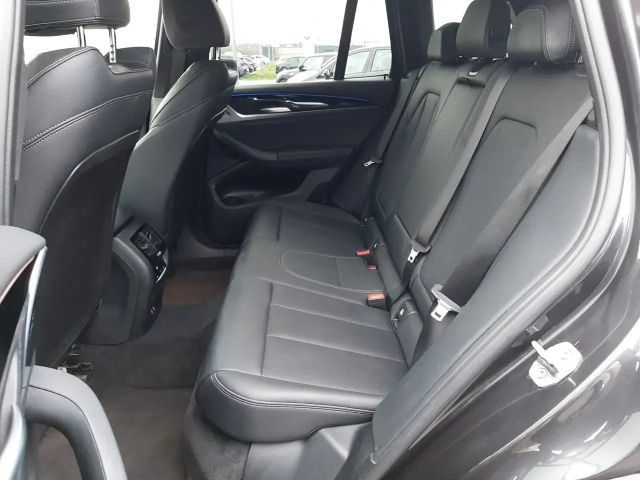 BMW X3 xDrive30e