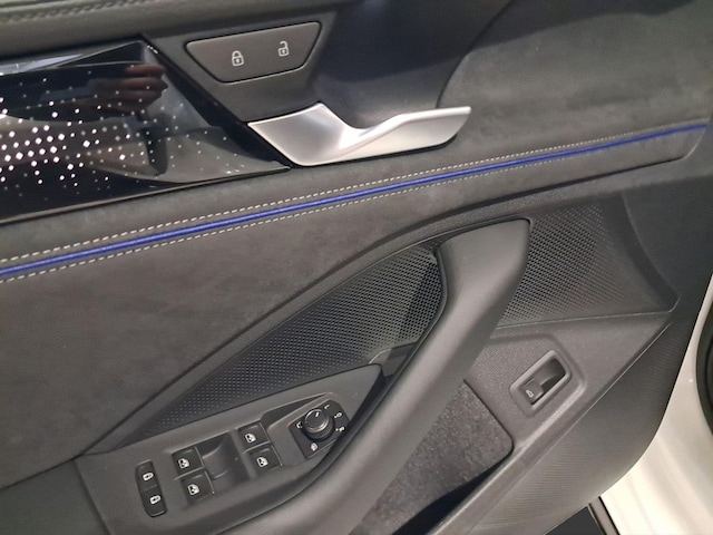 Volkswagen Passat 4Motion DSG R-Line