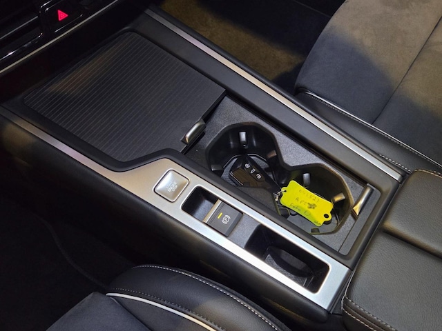 Volkswagen Passat 1.5 eTSI DSG Variant