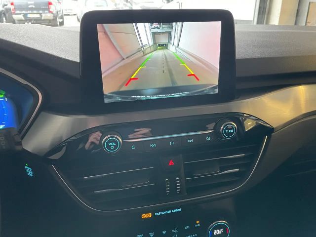 Ford Kuga Plug in Hybrid Titanium